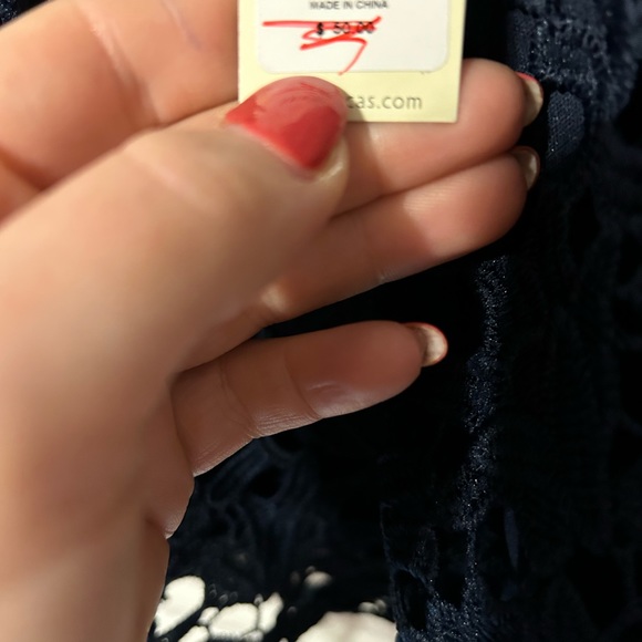 NWT Navy Lace Peplum Tank medium - Picture 5 of 5